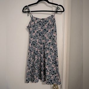 Floral tie-strap mini dress
